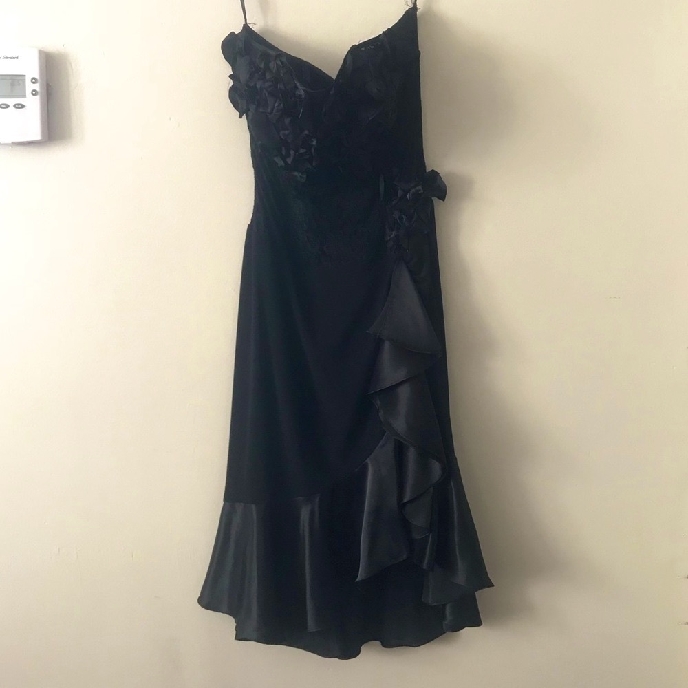 Black prom dress